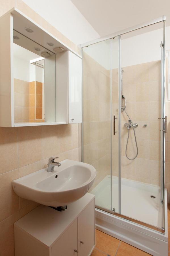 מאקרסקה Apartment Dragana מראה חיצוני תמונה